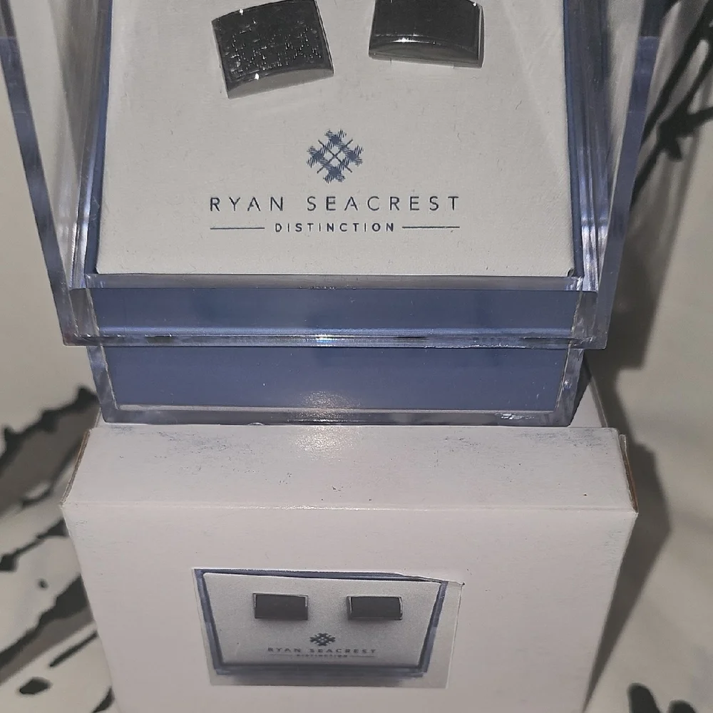 Ryan Seacrest Distinction NWT Polished Silver Square Dk. Grey/Black Cufflinks
